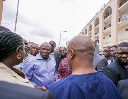 Governor Ambode visits major traffic spots in Lagos.tt