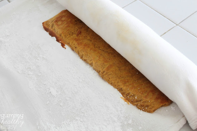 How To Make a Pumpkin Roll