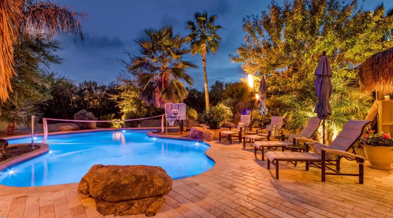 19 Photos vs. This Arizona Mega Mansion Features the Largest Private Lazy River in America - Luxury Home & Interior Design Video Tour 19 Photos vs. This Arizona Mega Mansion Features the Largest Private Lazy River in America - Luxury Home & Interior Design Video Tour