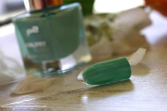 p2-Volume-Gloss-gel-look-polish-031-minty-mademoiselle