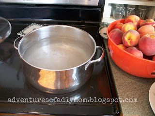 water boiling for peaches