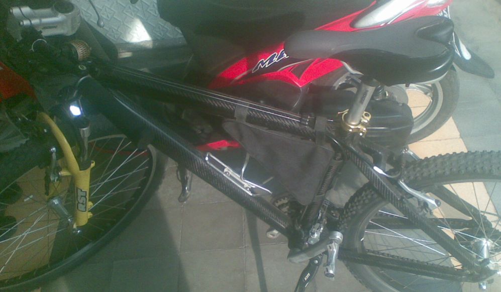 INA CARBOON MANUFACTURE CARBON WRAPPING BICYCLE