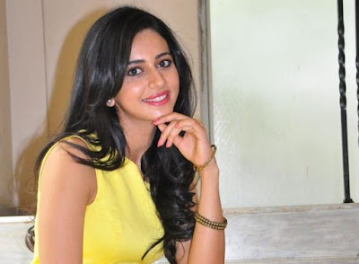 Catherine Tresa Stylish Look Pic Catherine Tresa Stylish Look Pic