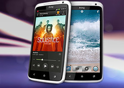 Spesifikasi HTC One X Spesifikasi HTC One X Kontrol yang menjadi ciri Android 4.0 bisa Sobat gadget temui di bawah scree. Back, Home dan Task keys bekerja sangat responsif dan memiliki jarak yang pas antar key sehingga tidak menyulitkan jari Sobat gadget saat memilihnya.Di sisi kiri terdapat microUSB port untuk data transfers, charging dan MHL support, TV-out. Dengan sebuah MHL adapter Sobat gadget akan bisa melakukan output konten 1080p ke HDTV langsung dari HTC One X.Sementara di sisi kanan HTC One X terdapat tombol volume yang didesain sangat tipis. Sayangnya Sobat gadget tidak akan menemukan sebuah camera shutter di sisi tersebut. Sebuah kamera 8MP di bagian belakang akan memberikan kualitas gambar yang sangat baik. Software yang diberikan pada kamera tersebut bahkan lebih baik dibanding kamera di Galaxy Nexus dan Xperia S (camera test). Built-in memory barangkali akan menjadi satu-satunya yang harus Sobat gadget pikirkan jika Sobat gadget memiliki banyak sekali data untuk disimpan. Dengan internal storage 16GB (usable 12GB) mungkin tidak akan memenuhi kebutuhan jika Sobat gadget adalah heavy users. Untuk download video game dibutuhkan setidaknya 700MB dan pastinya akan dibutuhkan storage lebih jika Sobat gadget menginginkan HD video.