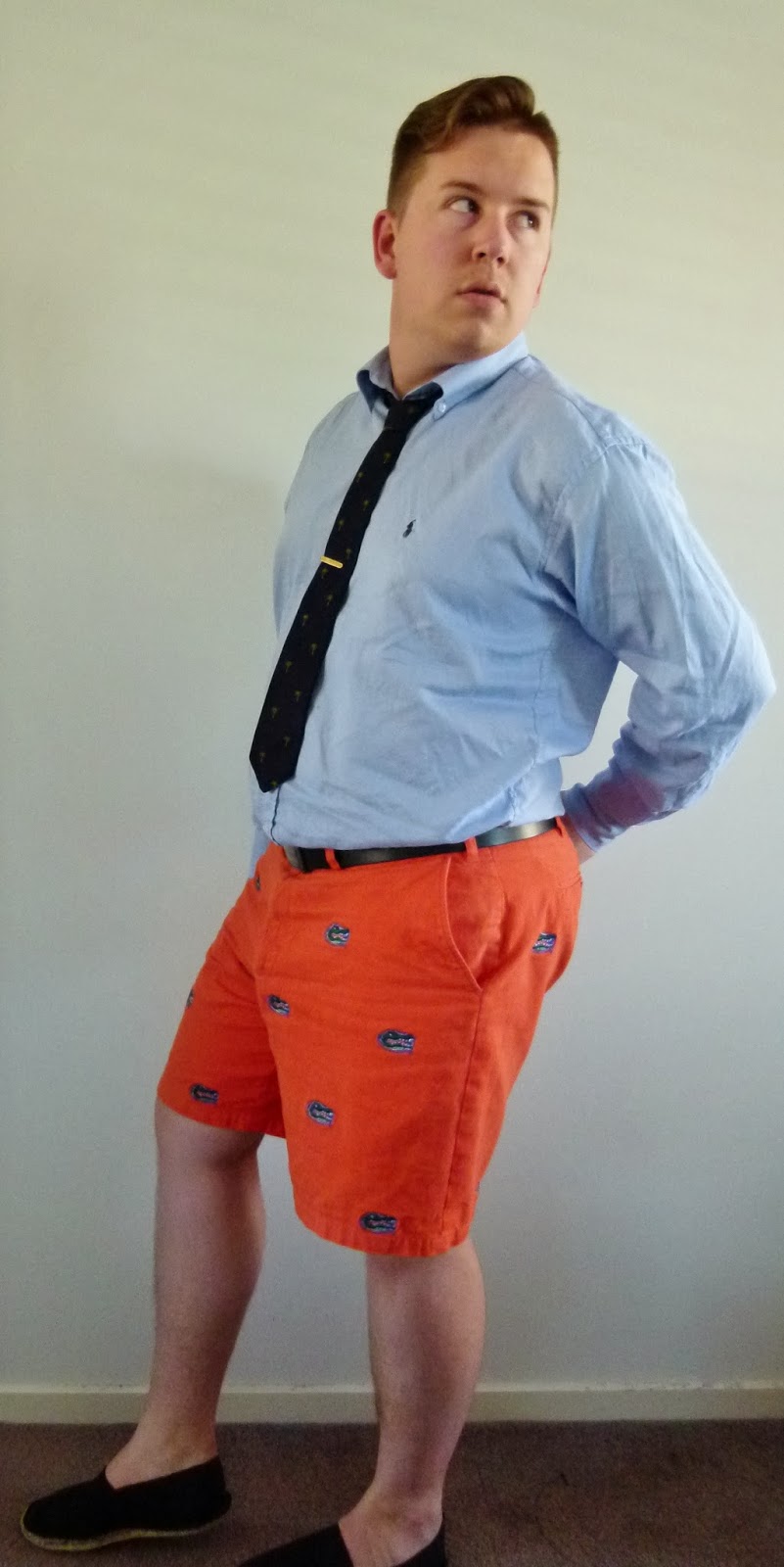 Ink & Leathers Daily Outfit Casual Friday means shorts and tie