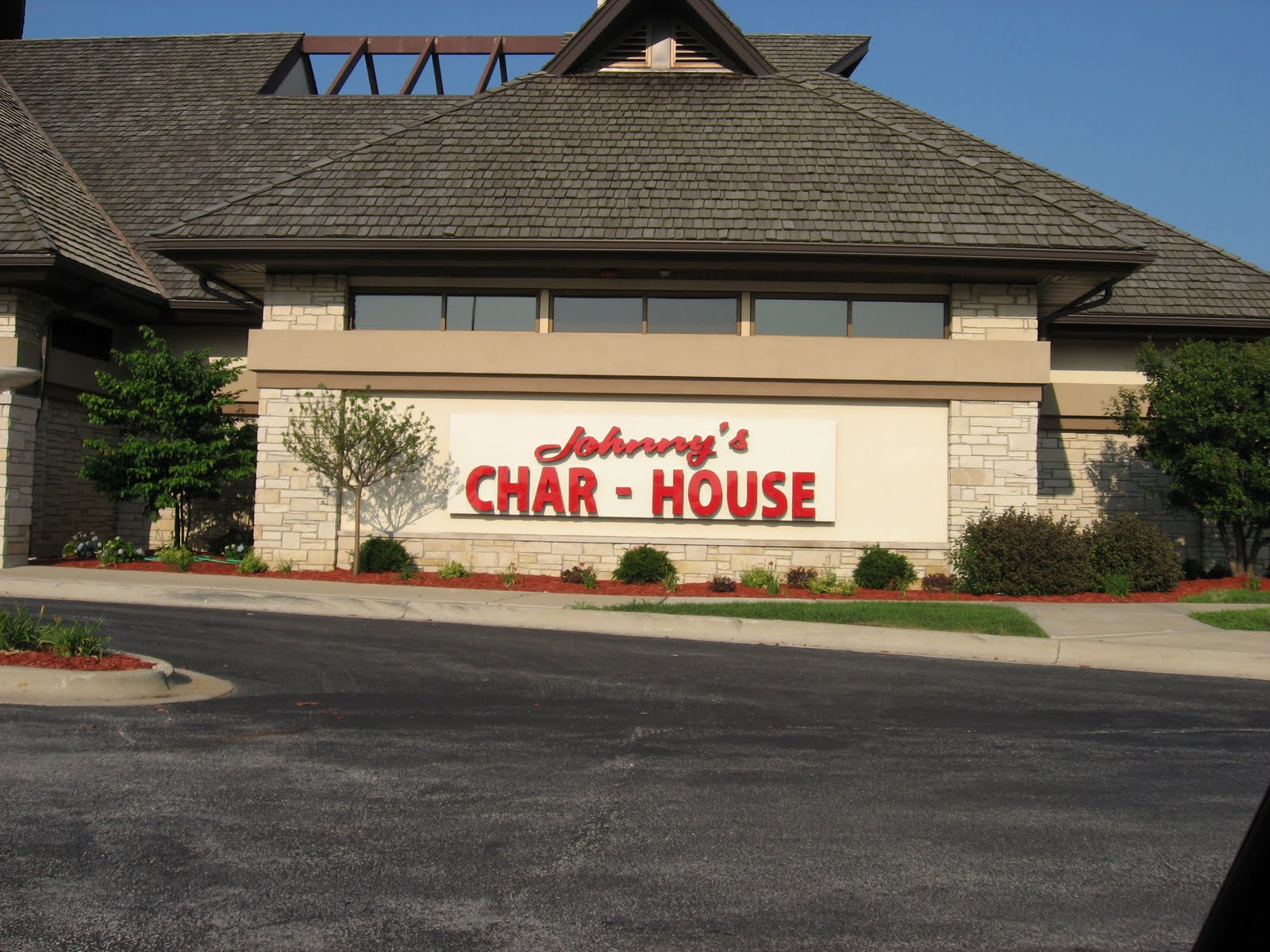 Southland Savvy Johnny's CharHouse Now Open in Orland Park in former