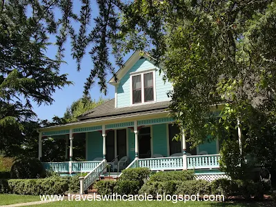 exterior of Case Ranch Inn in Forestville, California