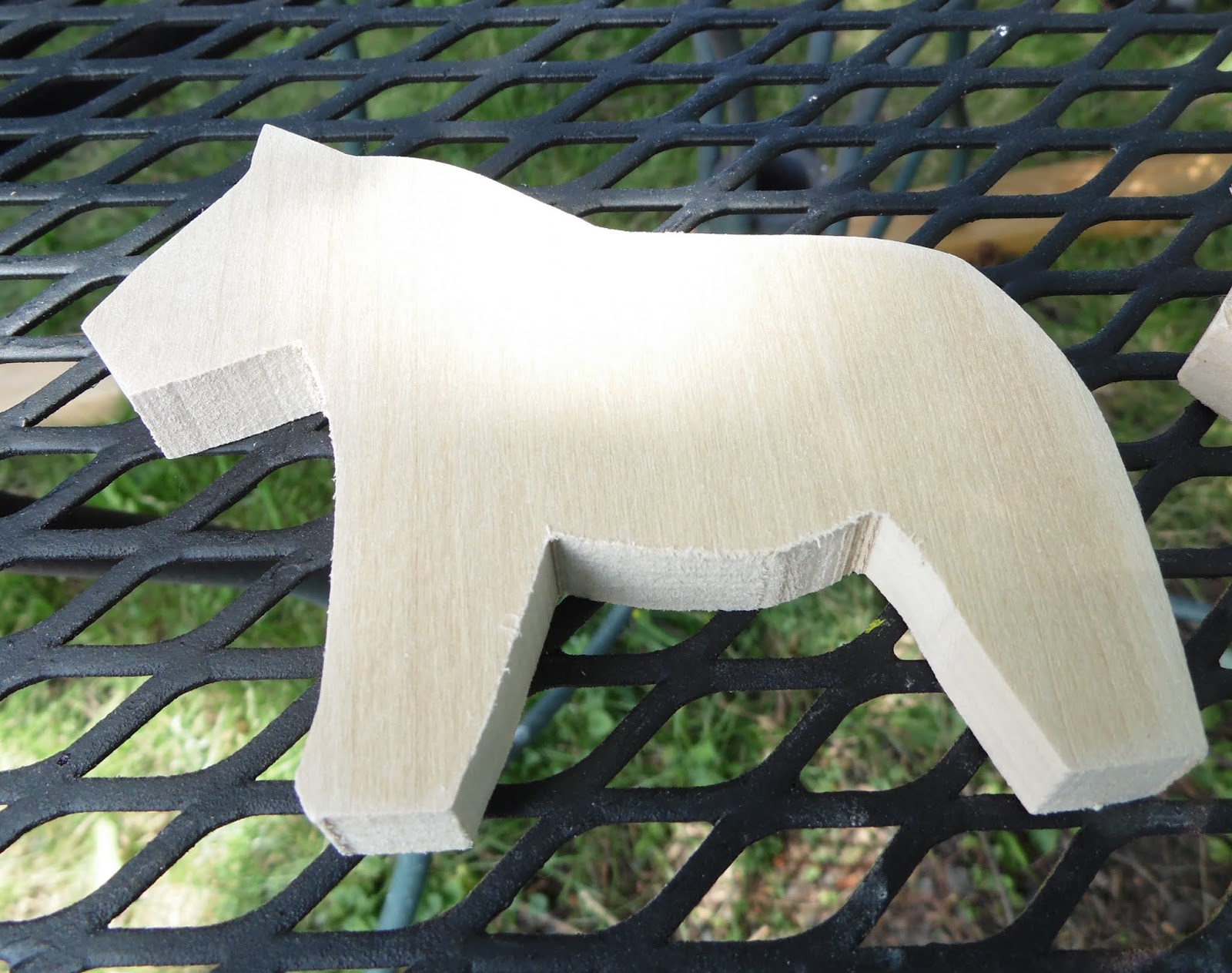 Dala Horses By Julia wood blank, carving,shaping and sanding dala horses