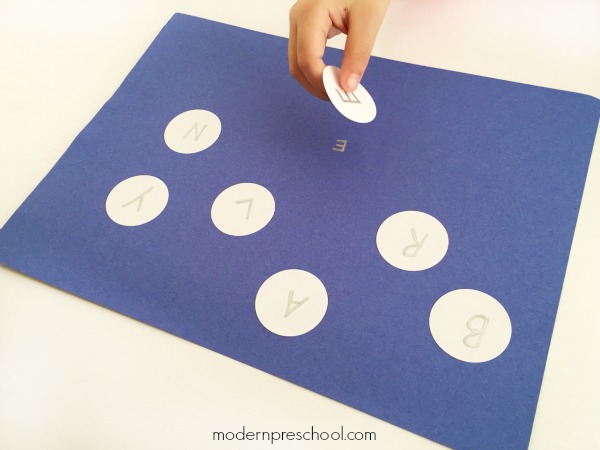Letter Matching Snowball Fight! {name recognition practice}