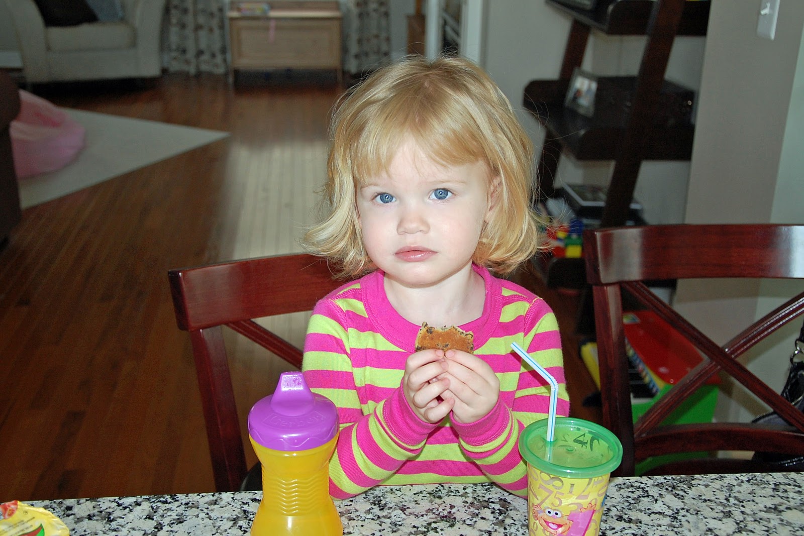 Mommy For Madeline: Life in Pictures: Madeline @ 32 months...