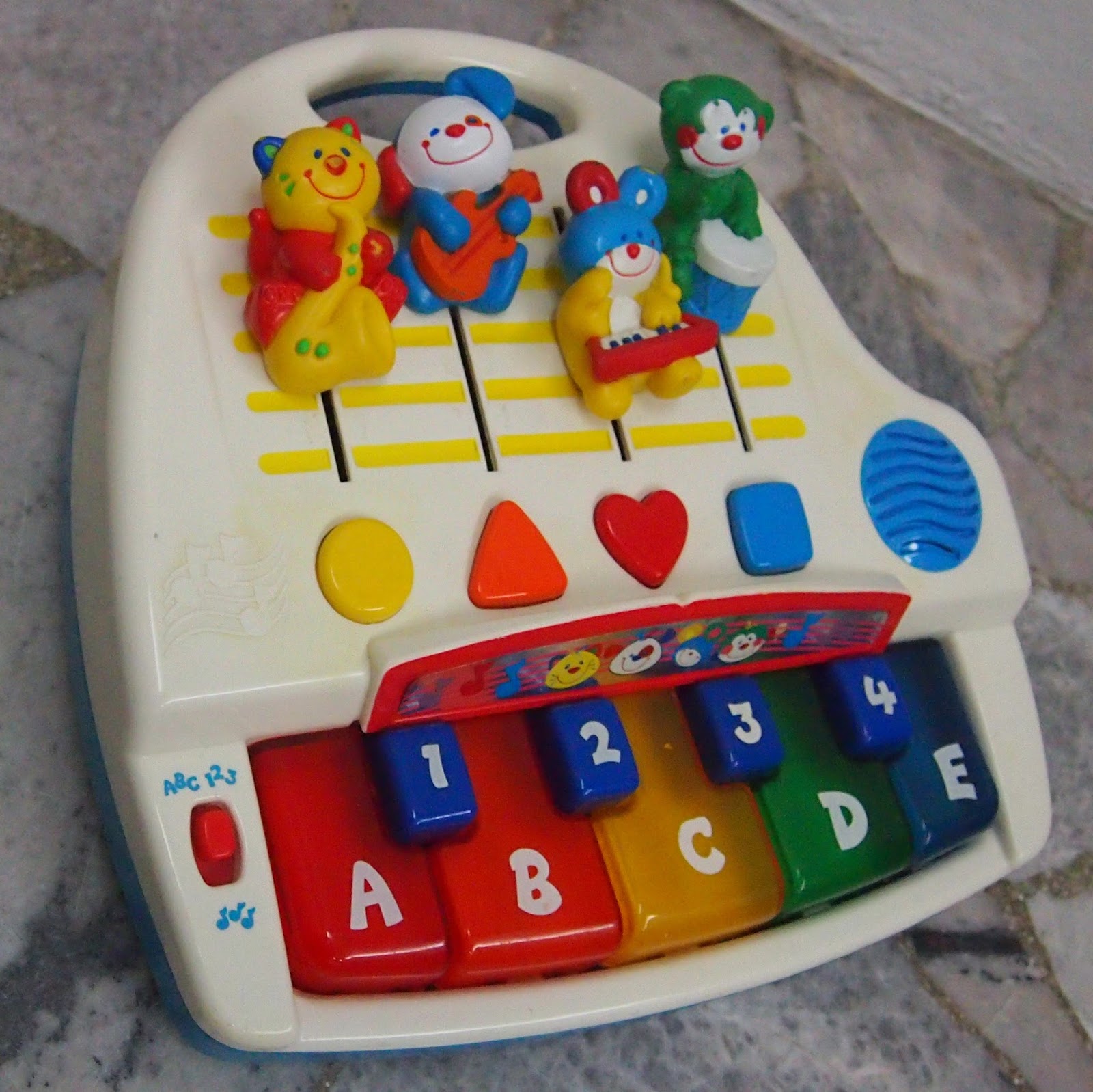 JuaiMurah: Fisher Price Animal Quartet Piano