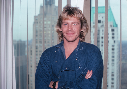 taxi star jeff conaway dies at age sixty