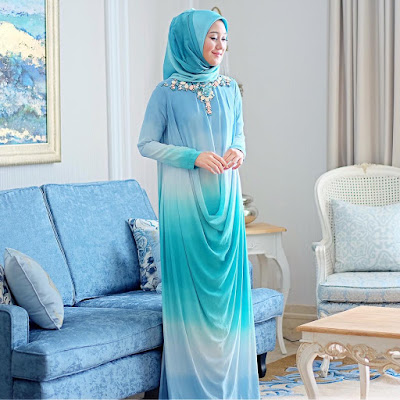 Model Baju Muslim Pesta Dian Pelangi