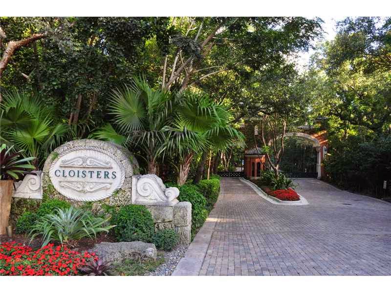 Cloisters on the Bay at Coconut Grove, Fl