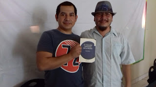 Arbey Rivera y Carlos de la Cruz escritores chiapanecos