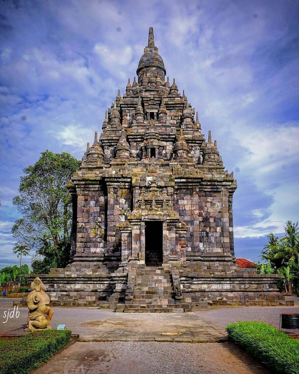 CANDI SOJIWAN, SEBUAH CANDI INDAH YANG TERSEMBUNYI - Nisa's Wonderful