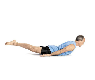 3 tư thế Yoga mà người lớn tuổi ai cũng nên biết 3 tư thế Yoga mà người lớn tuổi ai cũng nên biết