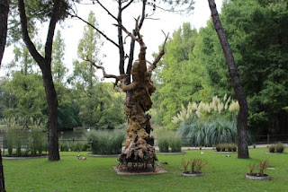 Scultura Ecap all'interno del parco di Faenza Scultura parco di Faenza
