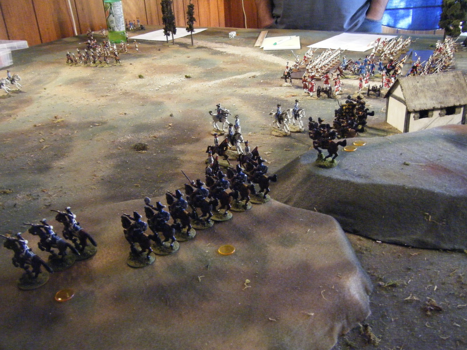 Junkyard HAWKs paint & play day