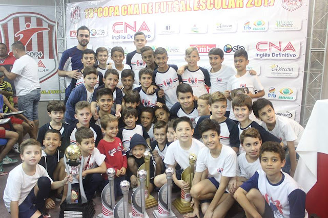 Jean Piaget vence quatro títulos na Copa Winner de futsal escolar