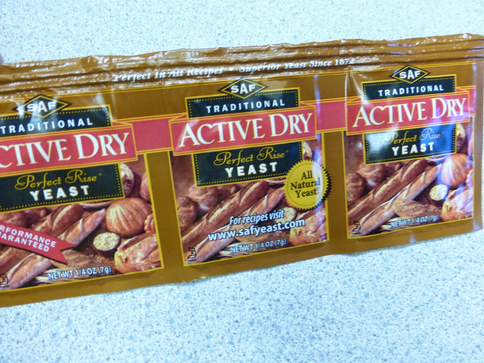 Daily happiness ACTIVE DRY YEAST