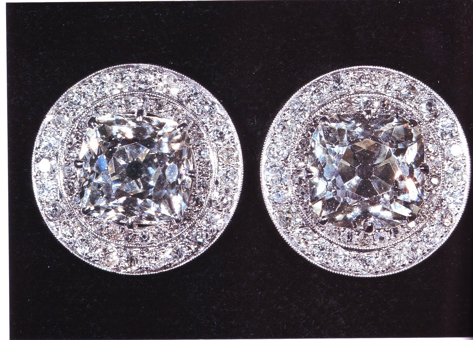Royal jewel