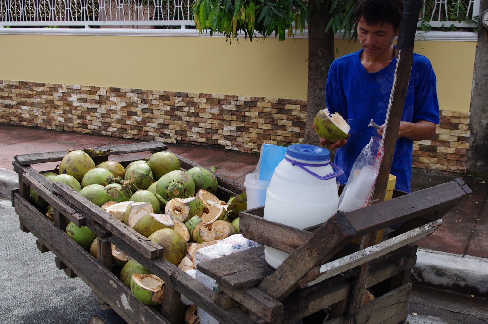Cagayan de Oro Runners Coconut water better Sport drink than Gatorade?