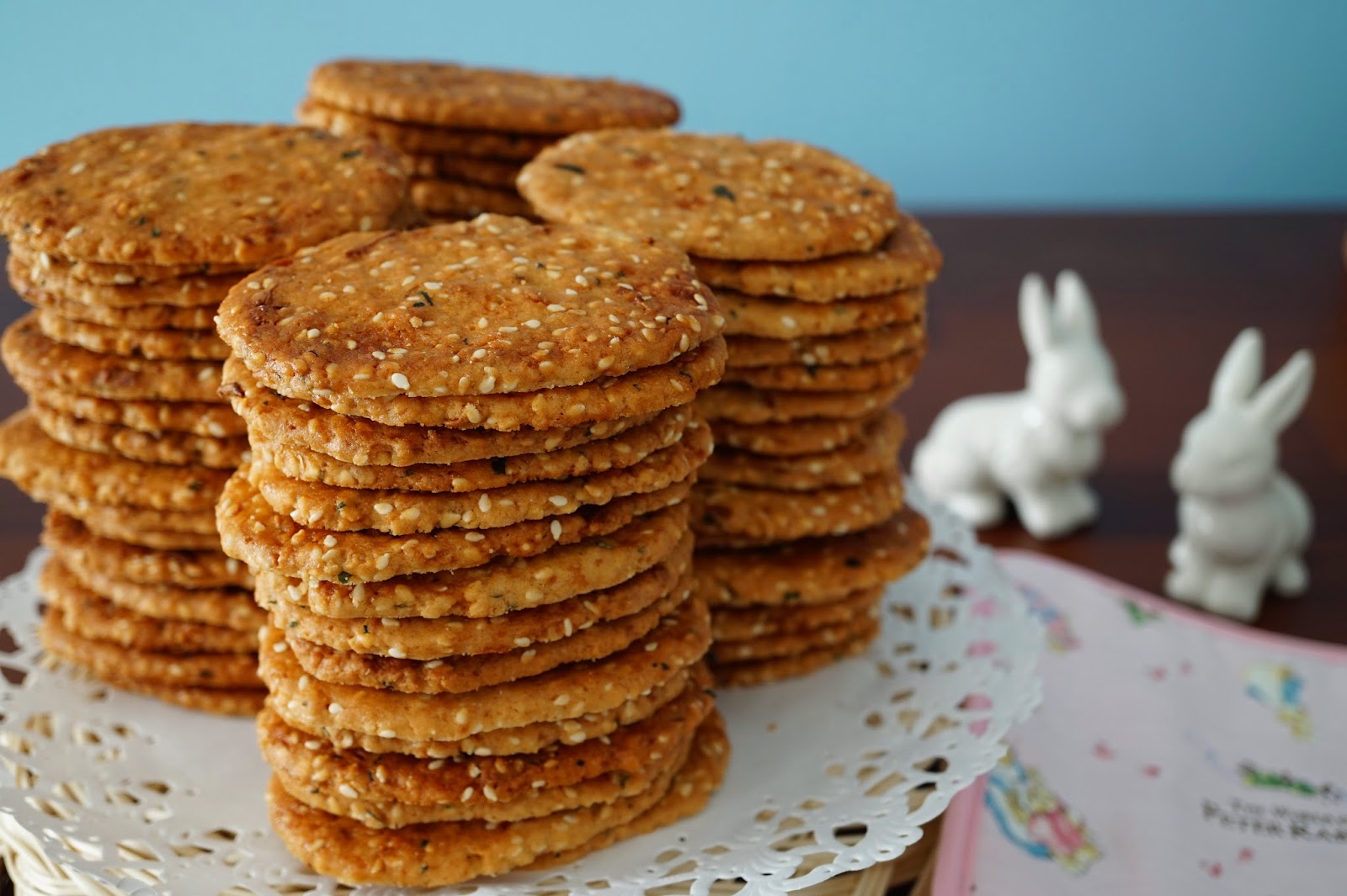 Tales From Bunny's Burrow 兔窩小小故事: 古早味: 雞仔餅 Traditional Flavour: Crispy ...