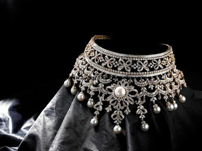 Heavy Bridal Diamond necklace with pearl drops - Latest Indian