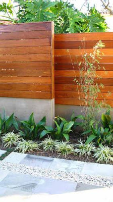 Pagar Rumah Natural Berbahan Kayu Dan Bambu Pagar Rumah Natural Berbahan Kayu Dan Bambu