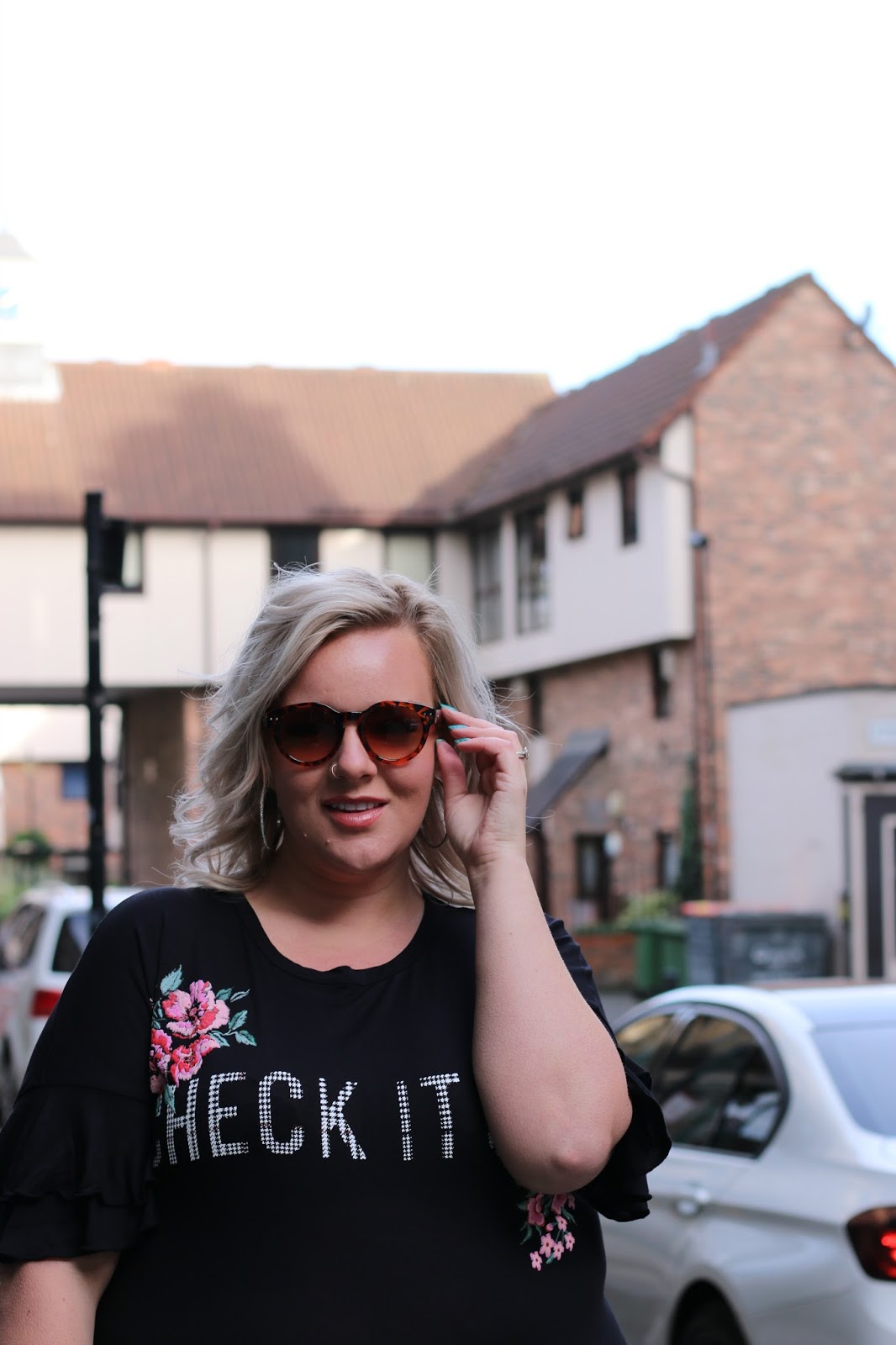 Putting Yourself First & Making Unselfish Selfish Decisions, wellbeing and fashion inspiration post by UK Plus Size Blogger WhatLauraLoves Putting Yourself First & Making Unselfish Selfish Decisions, wellbeing and fashion inspiration post by UK Plus Size Blogger WhatLauraLoves
