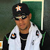 Yulieski Gurriel muestra sus talentos en pleno corazón de Miami