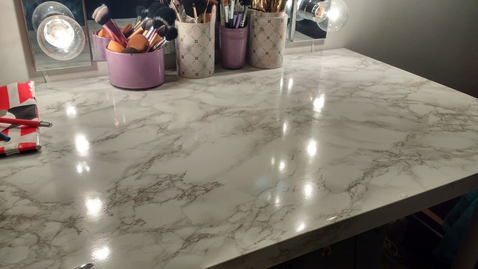 MAKEUP STORAGE DIY MAKEUP VANITY TABLE WITH LIGHTS FOR UNDER USD 200 - All Things Beauty: Maame's ...