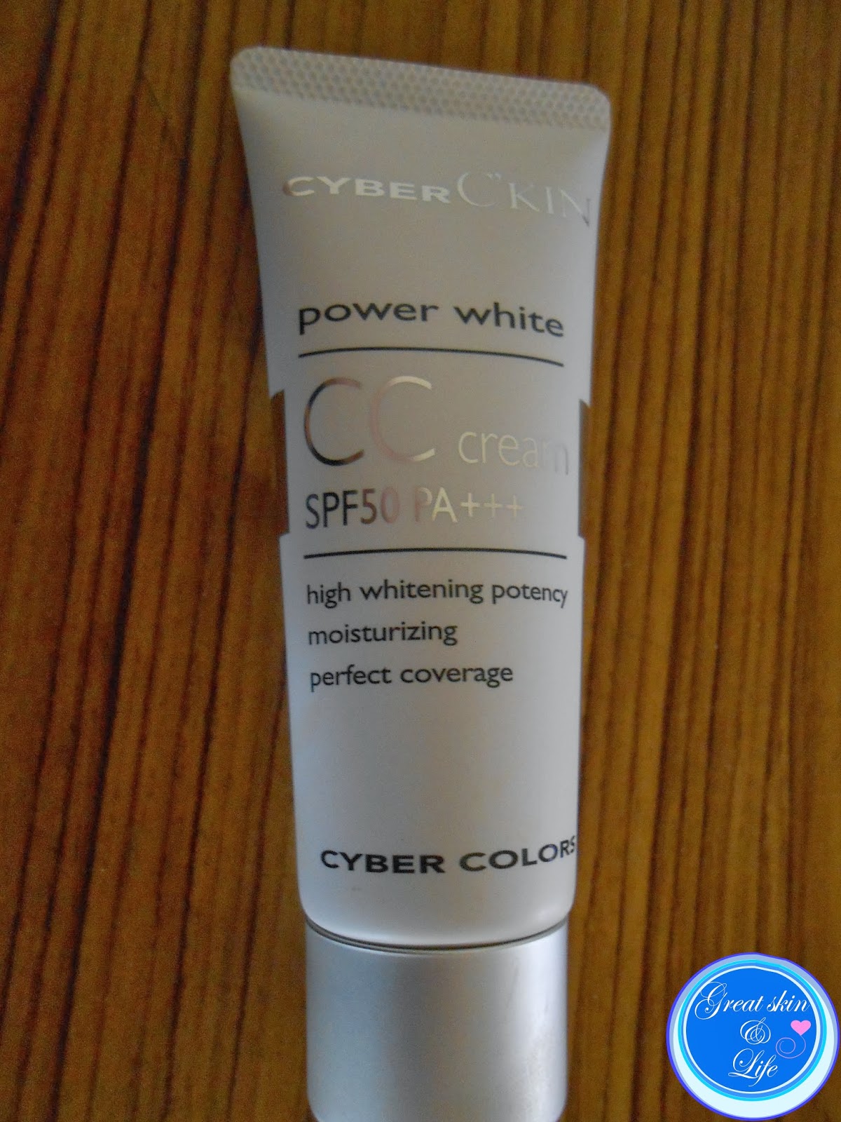 CYBER COLOUR CKIN POWER WHITE CC CREAM SPF50 CYBER COLOUR CKIN POWER WHITE CC CREAM SPF50