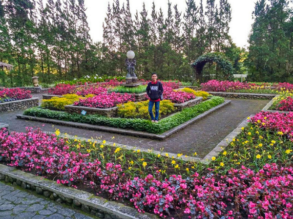 wisata keluarga di bogor merlimba garden wisata keluarga di bogor merlimba garden