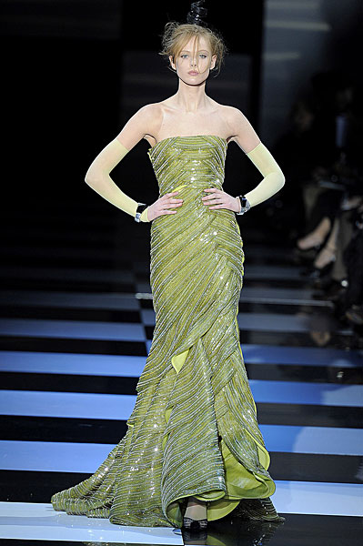 Eye on Couture: Armani Prive Couture Ssssssssssspring 2012