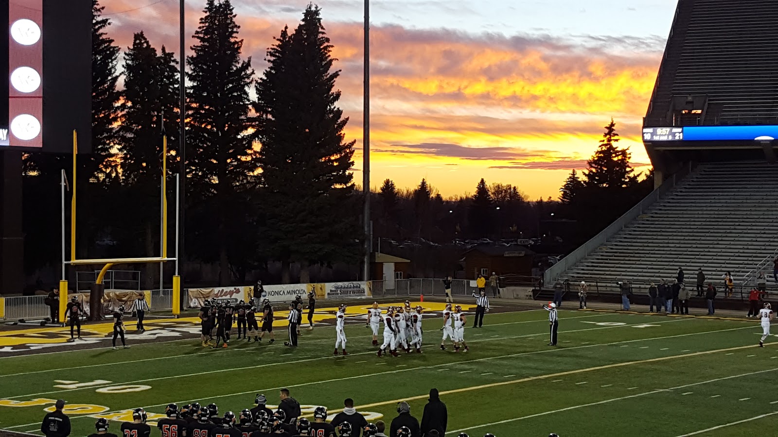 WYOMING FOCUS! POWELL FOOTBALL TEAM CARSON HEINEN