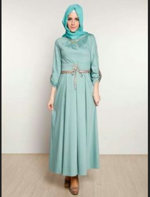 Evening long dress untuk hijabers Evening long dress untuk hijabers