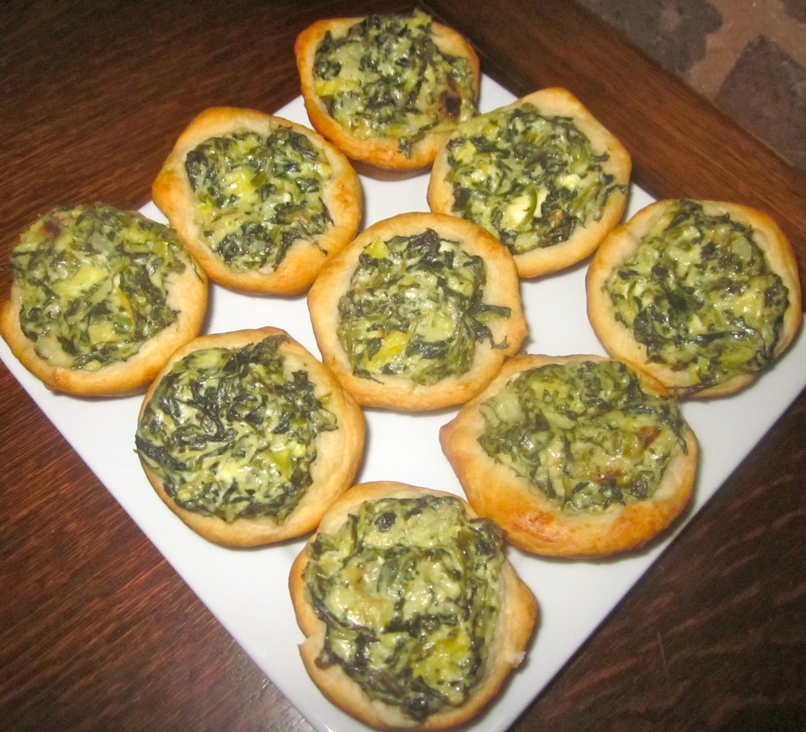 Haute + Heirloom Mini SpinachArtichoke Dip Bread Bowls