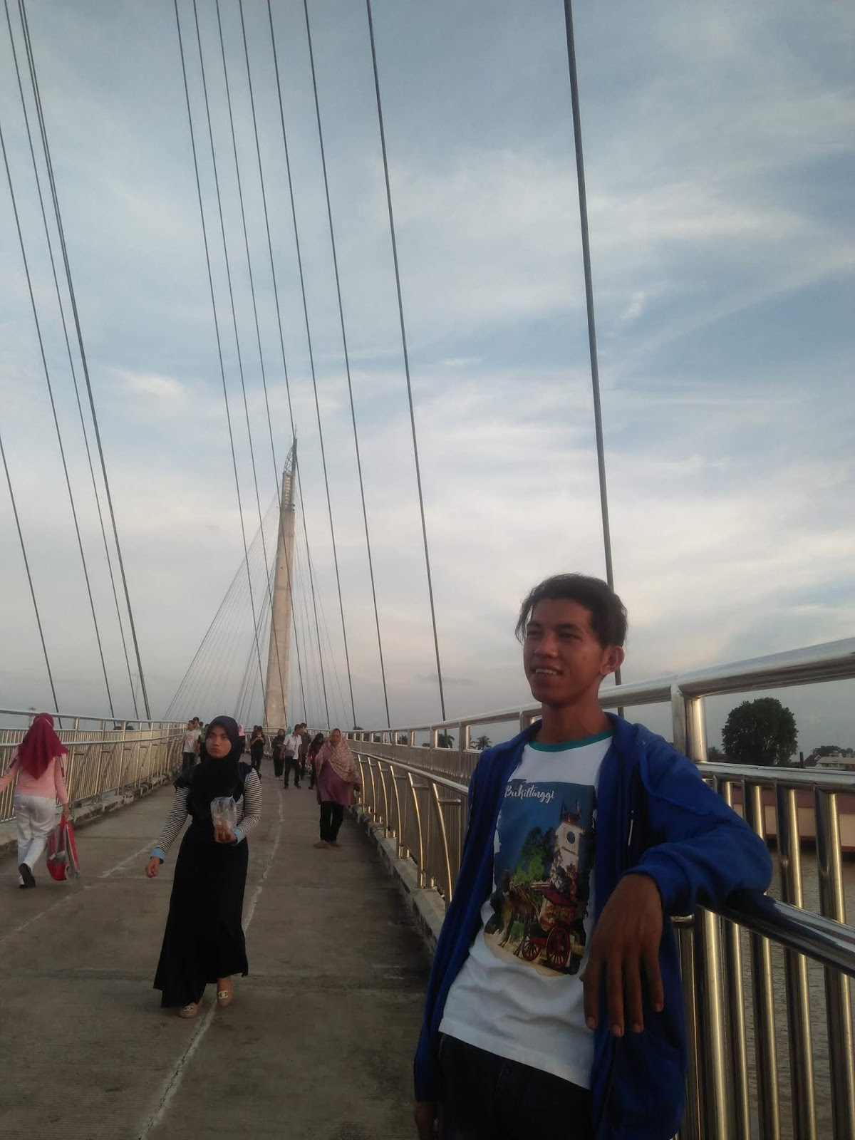 Kunci Gitar Dan Lirik Lagu Percuma Do De Fama Trio