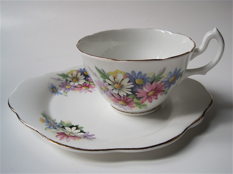 Tea With Friends A new style of cup and saucer