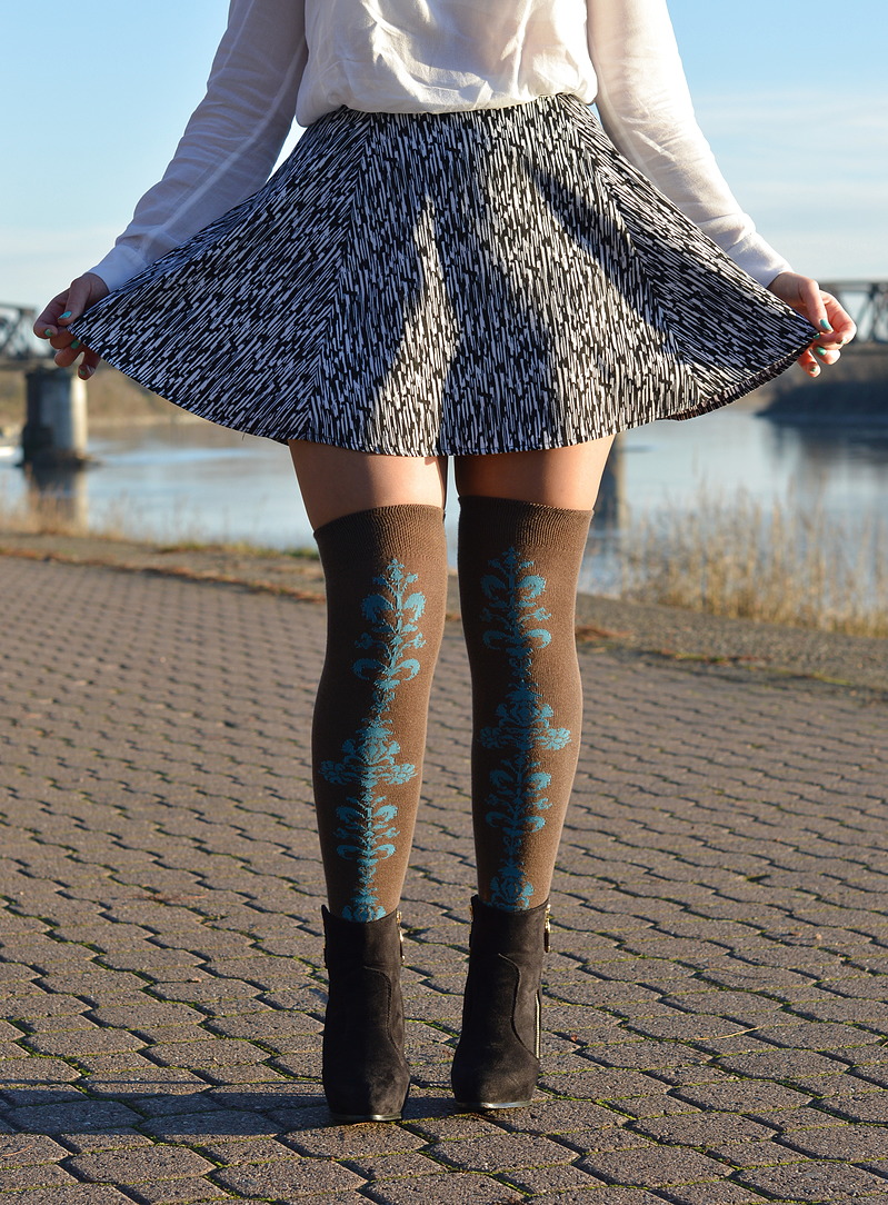 How to wear over the knee socks with a skirt The Dress Sense