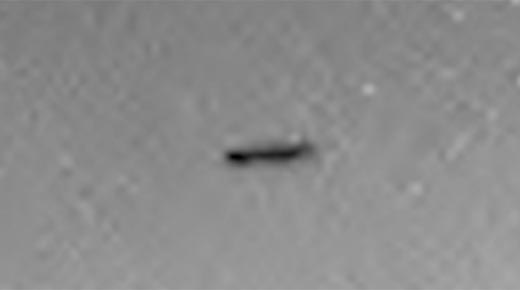 OVNI es fotografiado patrullando cúpula en Marte