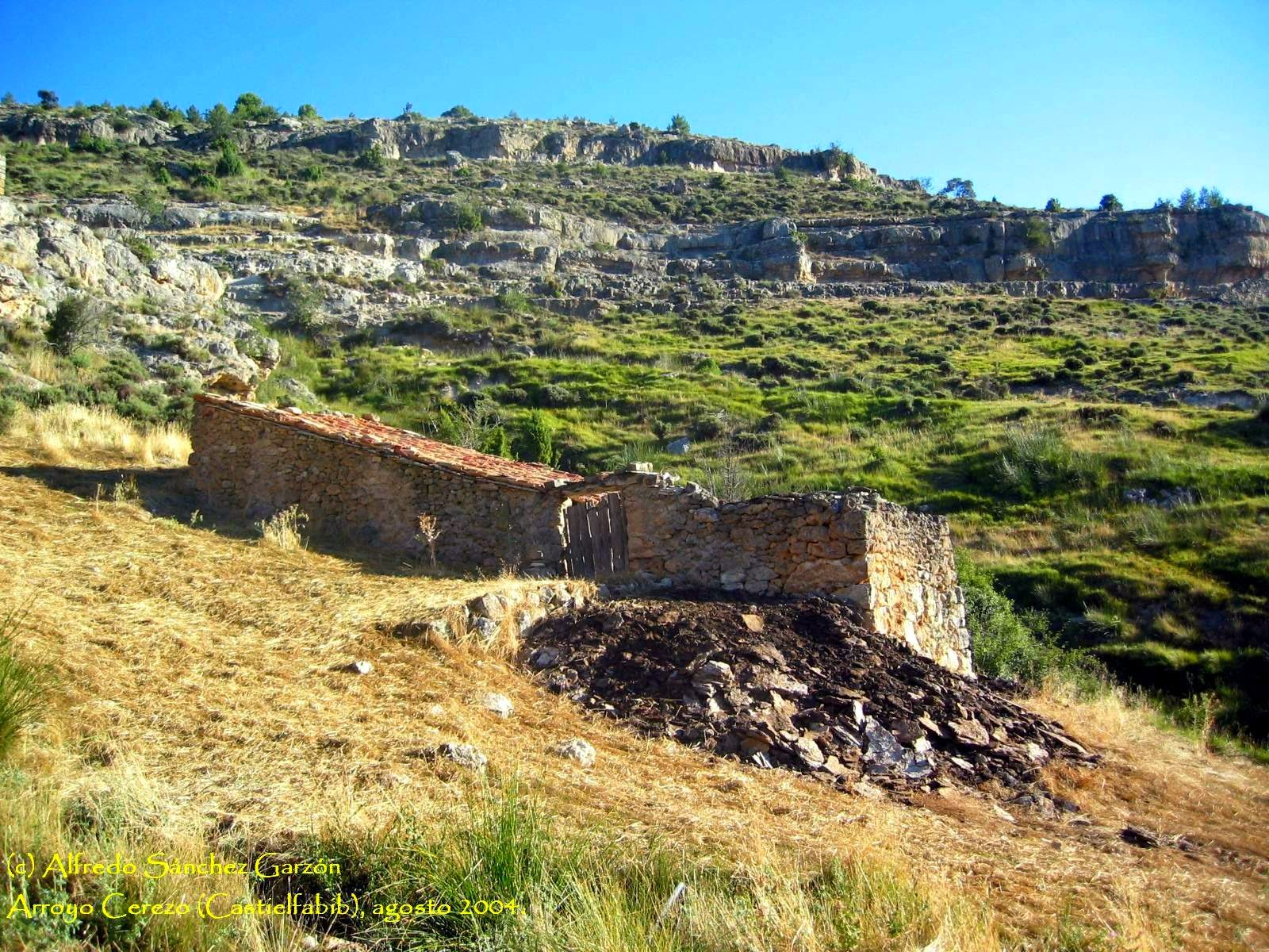 fuente-abrevador-arroyo-cerezo-corrales fuente-abrevador-arroyo-cerezo-corrales