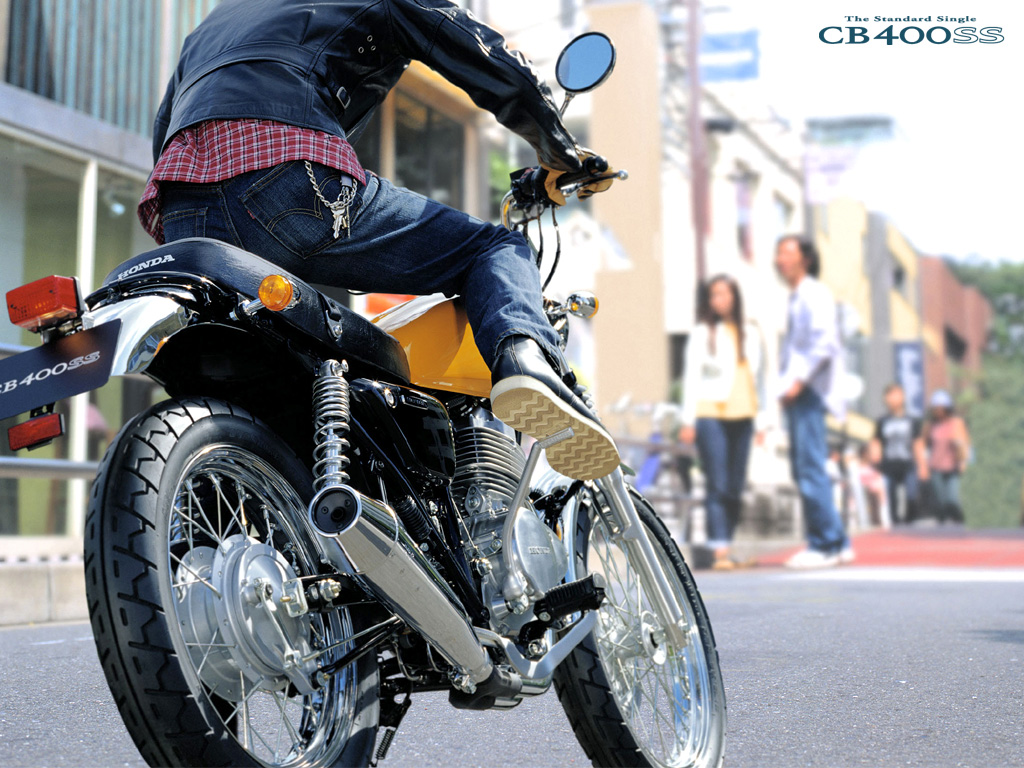 Honda CB байкер
