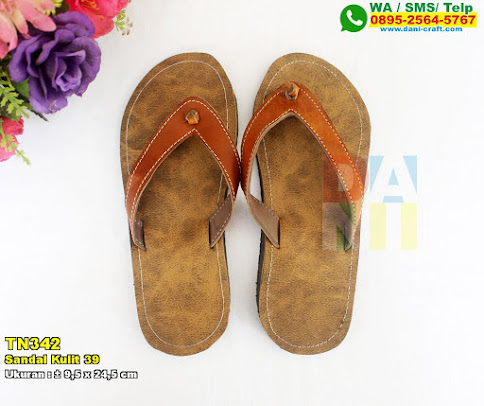 Sandal Kulit 39