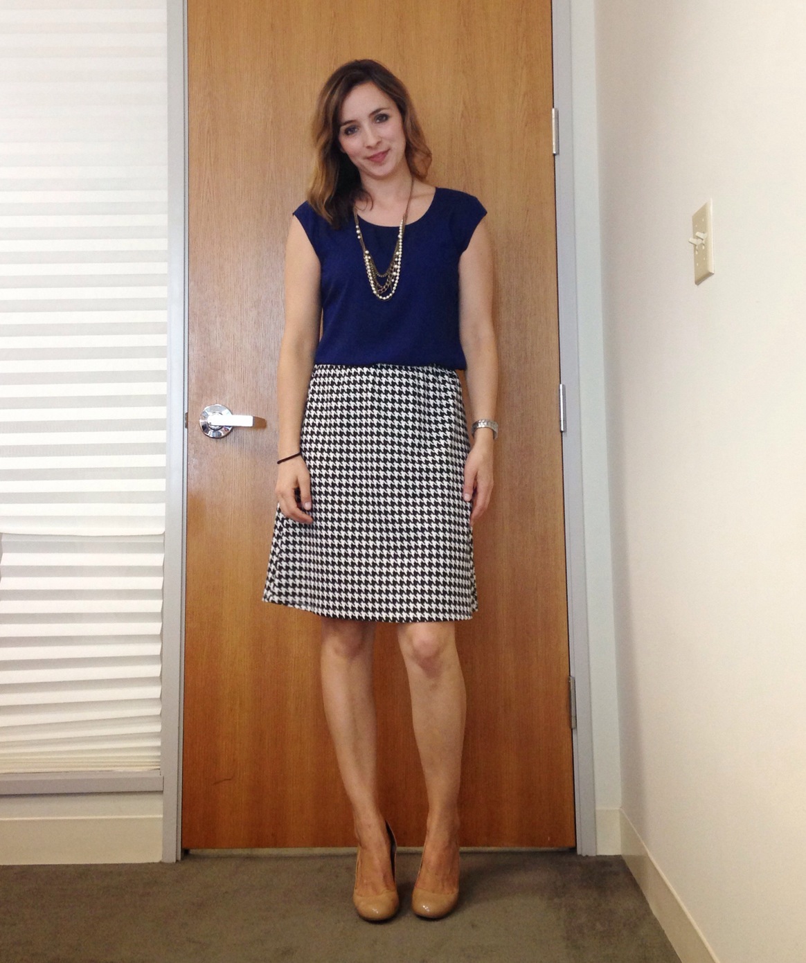 Nine-Thirty to Five: Houndstooth