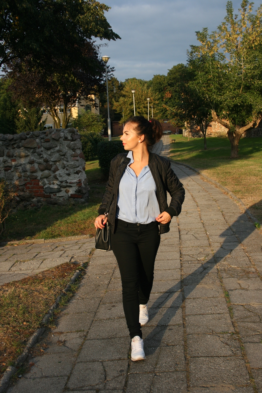 Smart Casual Look - Black Jeans, Blue Shirt & Bomber Jacket