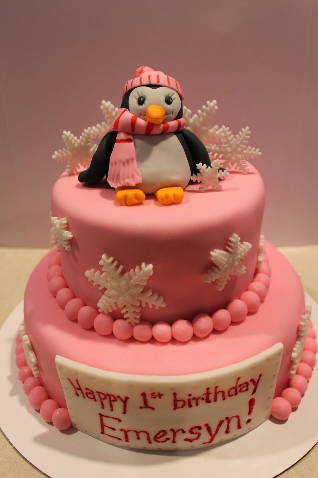 Cake It From Me: Penguin/snowflake birthday cake