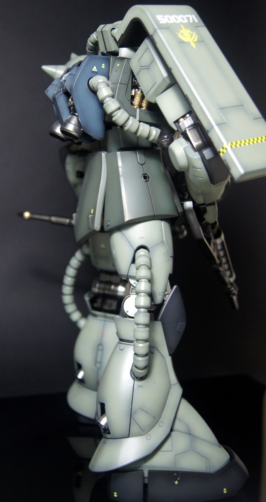 Perfect Grade MS06F Zaku 2 Project Gundam